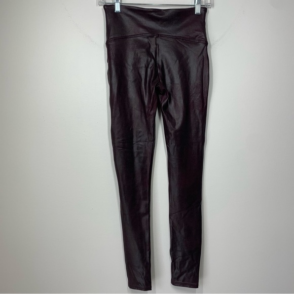 Spanx Faux Leather Leggings in Color Wine Size Medium - Picture 8 of 16